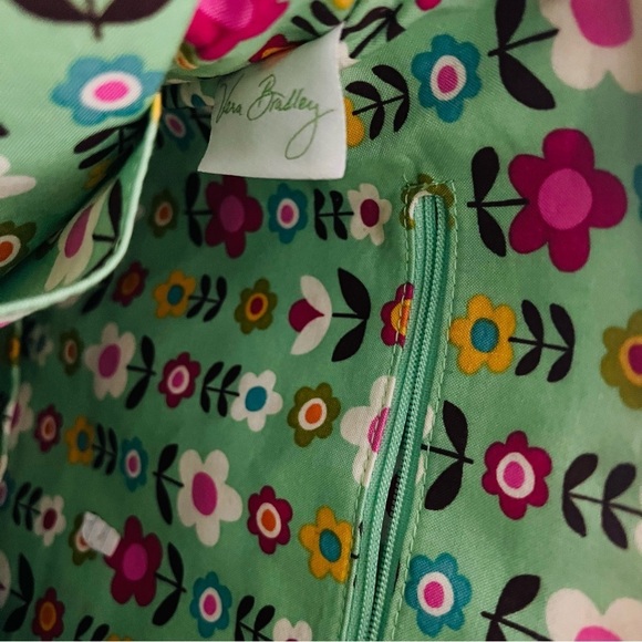 Vera Bradley Tablet Hipster Bag - “Tutti Frutti” Retired Pattern Green/Pink - Picture 8 of 10